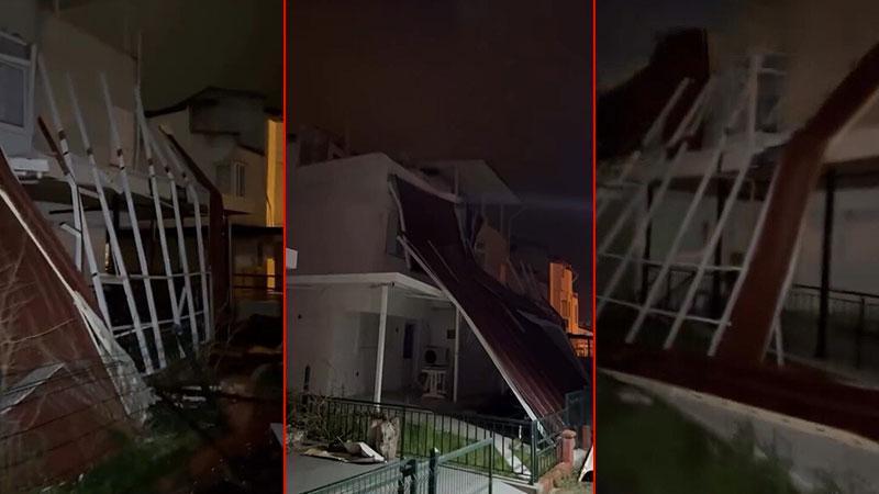 Aydın’da fırtınada çatılar uçtu, ağaçlar devrildi Aydın’da fırtınada çatılar uçtu, ağaçlar devrildi