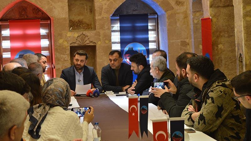 Mardin 1969 Spor, bahis soruşturmasında ceza alan teknik direktörle yola devam kararı aldı