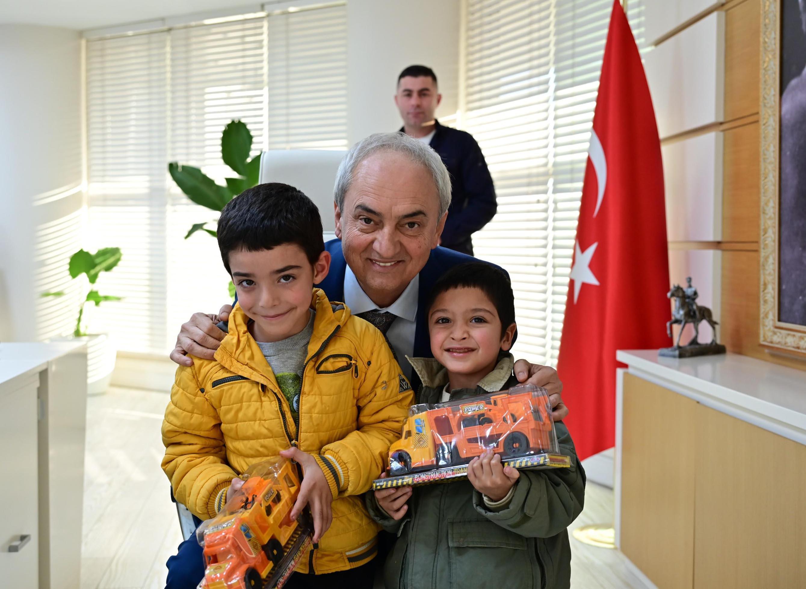 Kocagöz, halk gününde talepleri dinledi