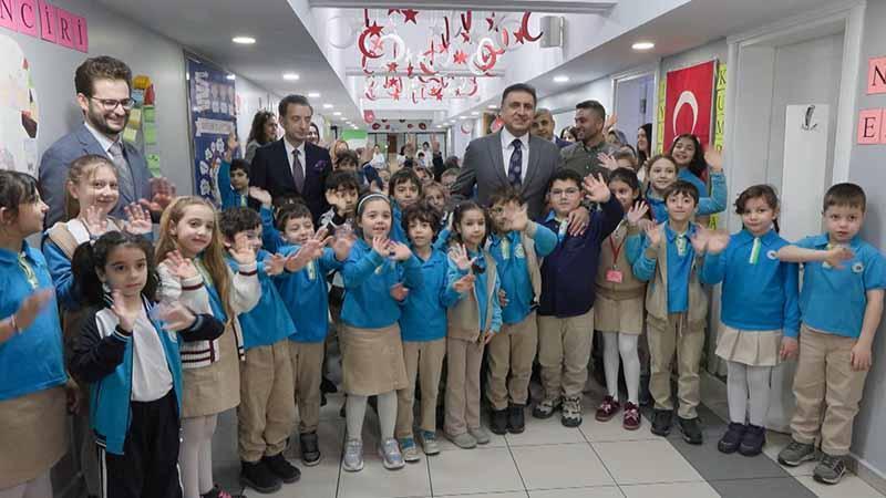 İstanbul İl Milli Eğitim Müdürü Yentür: Akran nezaketi kavramını çok önemsiyoruz