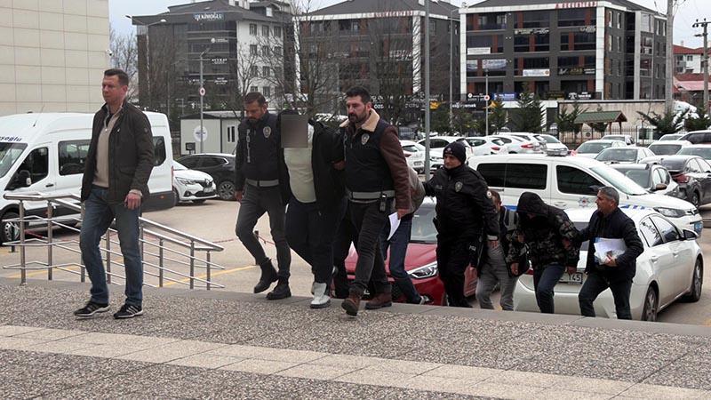 Emekli çifti dolandıran 3 şüpheli yakalandı