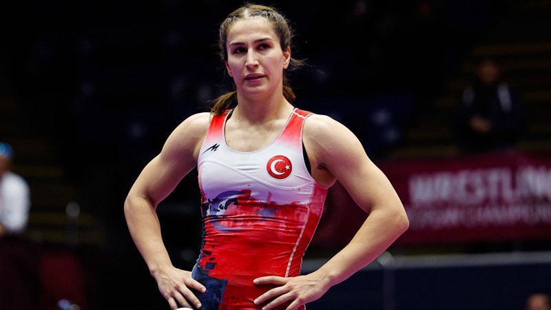 Buse Tosun Çavuşoğlu: Kadın güreşi olimpiyatlarda tarih yazabilir