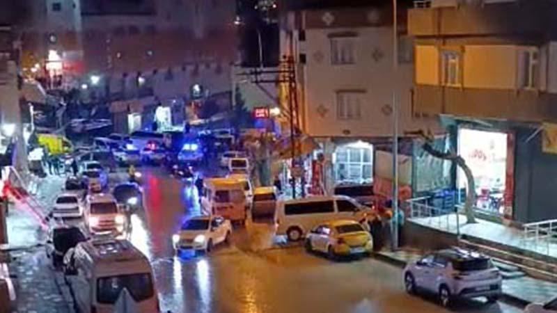 Düğün salonu önünde silahlı saldırıda ağır yaralandı Düğün salonu önünde silahlı saldırıda ağır yaralandı