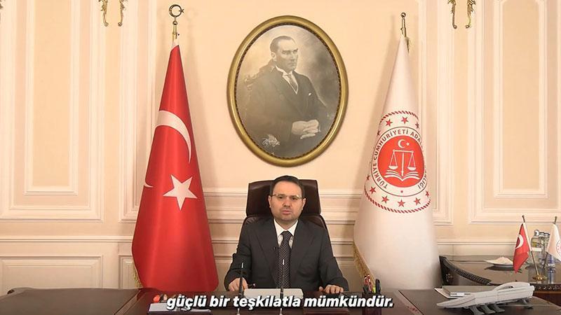 Bakan Gürlek: Adalet personelimizin özlük haklarını iyileştirmek için somut adımlar atacağız