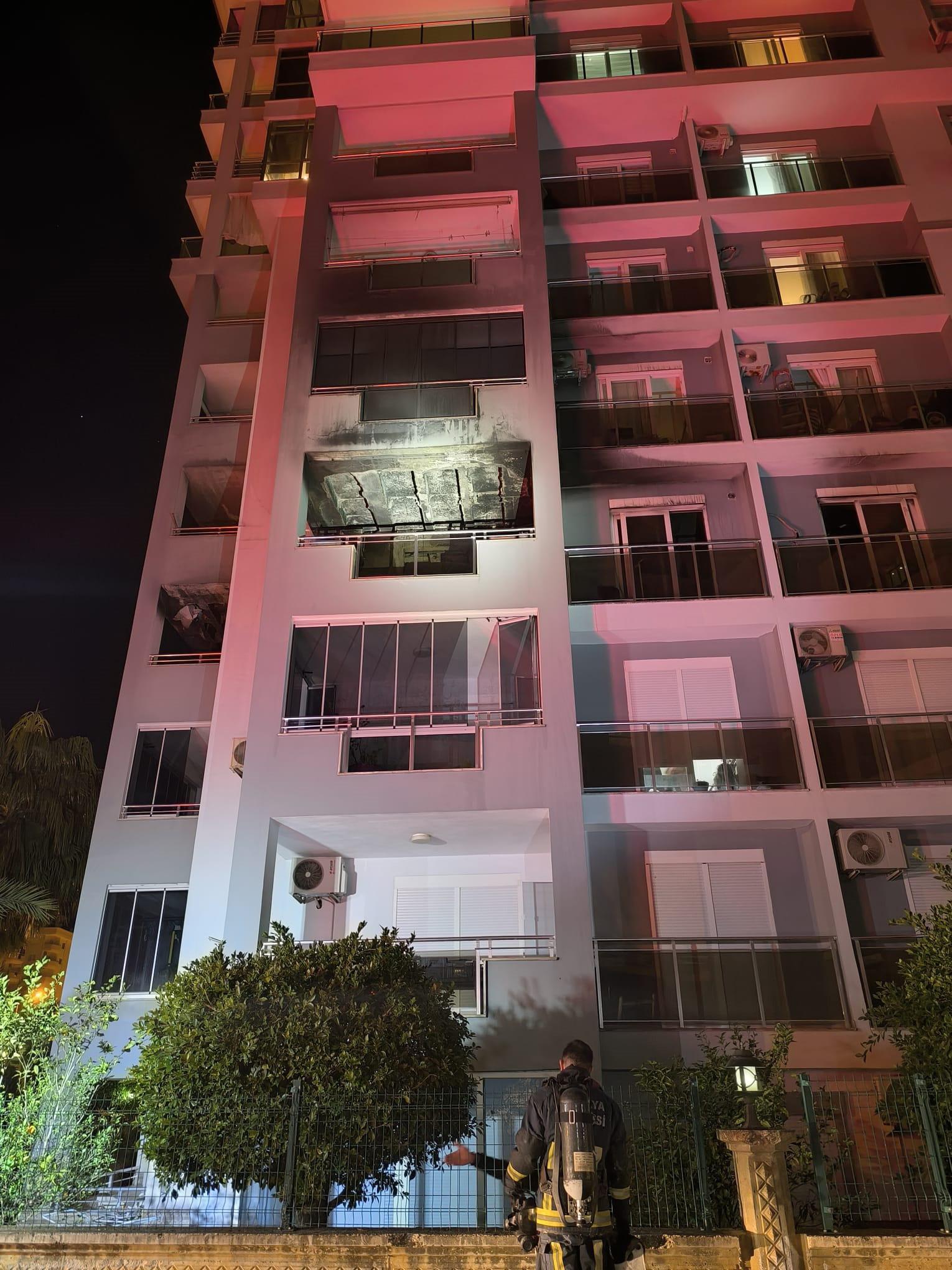 Rezidansta başlayan yangın söndürüldü