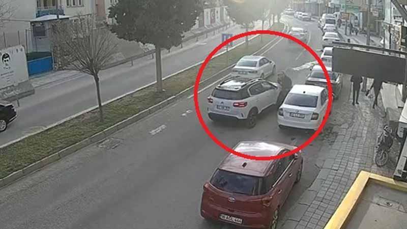 Mardin’de cipin çarptığı öğretmen yaralandı; kaza kamerada