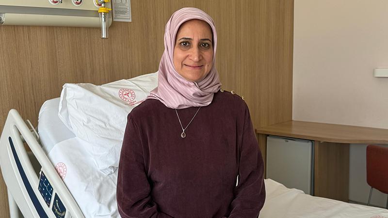 Karnından 30 santimlik tümör çıkarıldı, ‘Hayata yeniden döndüm’ dedi