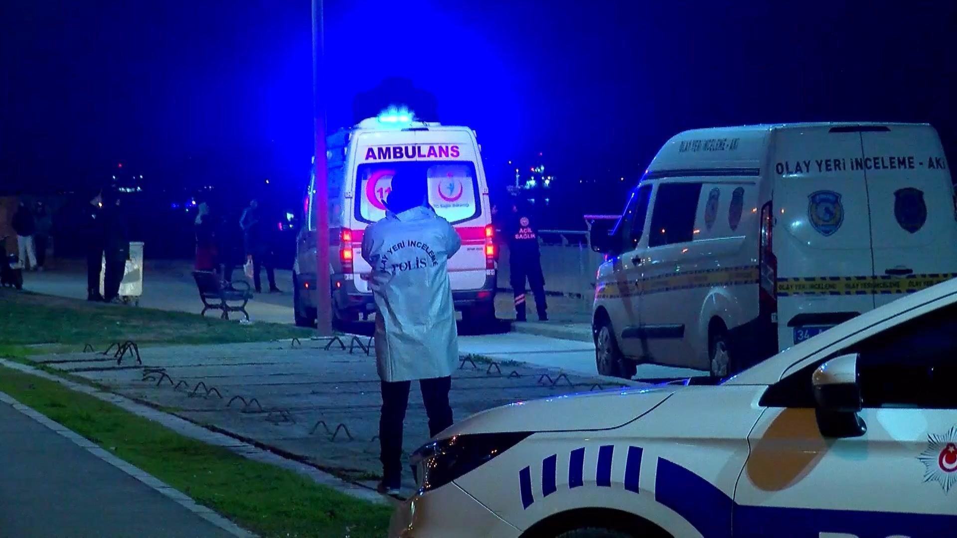 Zeytinburnu sahilde anne ve kızının cesedi bulundu Zeytinburnu sahilde anne ve kızının cesedi bulundu