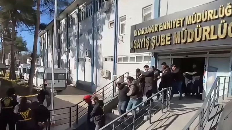 Sahte ‘araç muayene randevusu’ dolandırıcılığına 14 ilde ‘Son istasyon’ operasyonu: 25 tutuklama