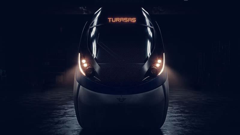 Türkiye’nin ürettiği ilk hızlı tren, raylara iniyor