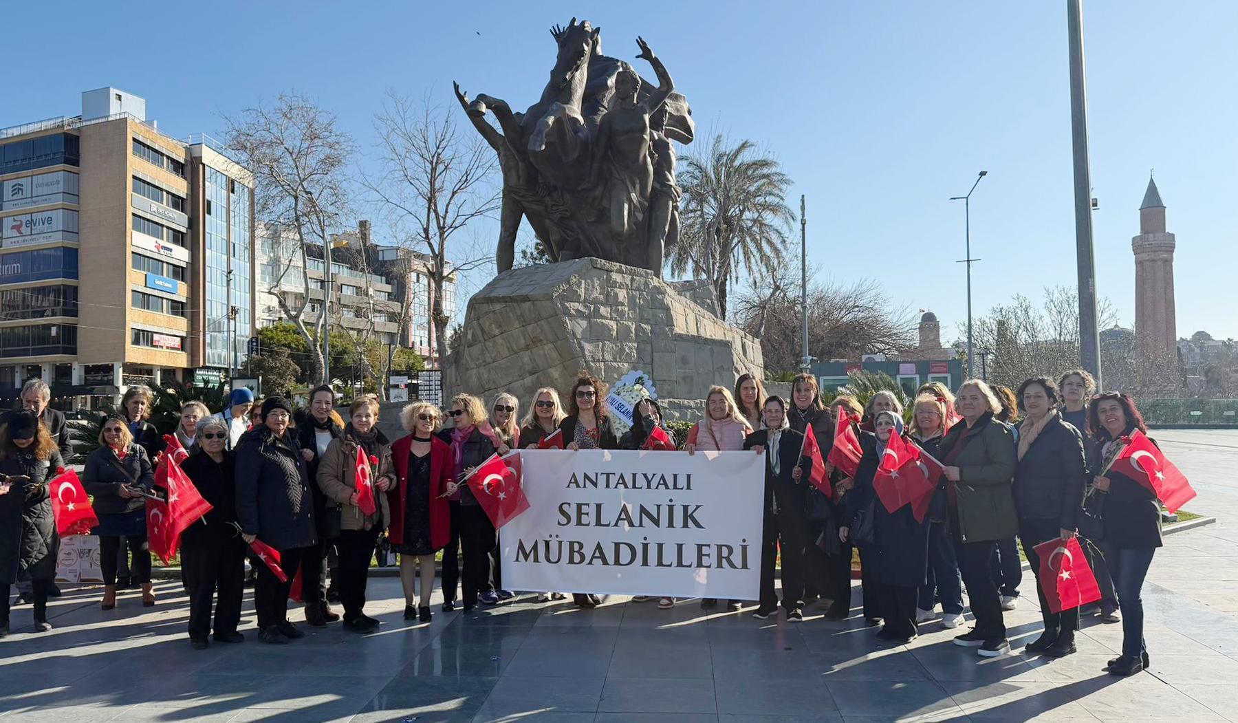 Selanik mübadillerinin Antalya’ya gelişinin 102. yılı anıldı Selanik mübadillerinin Antalya’ya gelişinin 102. yılı anıldı
