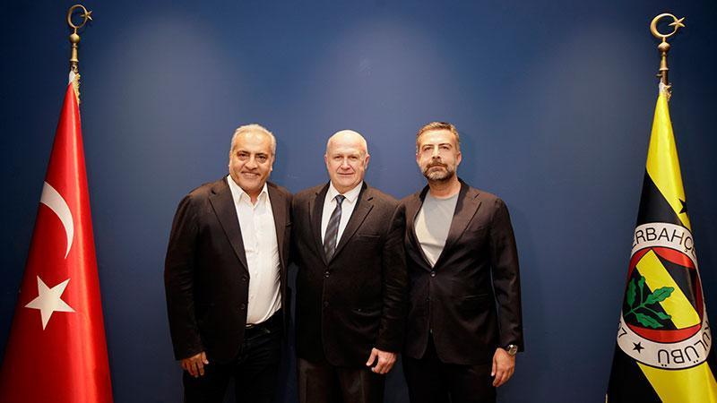 Fenerbahçe’de futbol akademi genel koordinatörü Şenol Çorlu oldu
