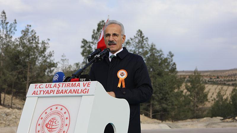 Bakan Uraloğlu: Barış, itidal ve diyalog önceliğimiz