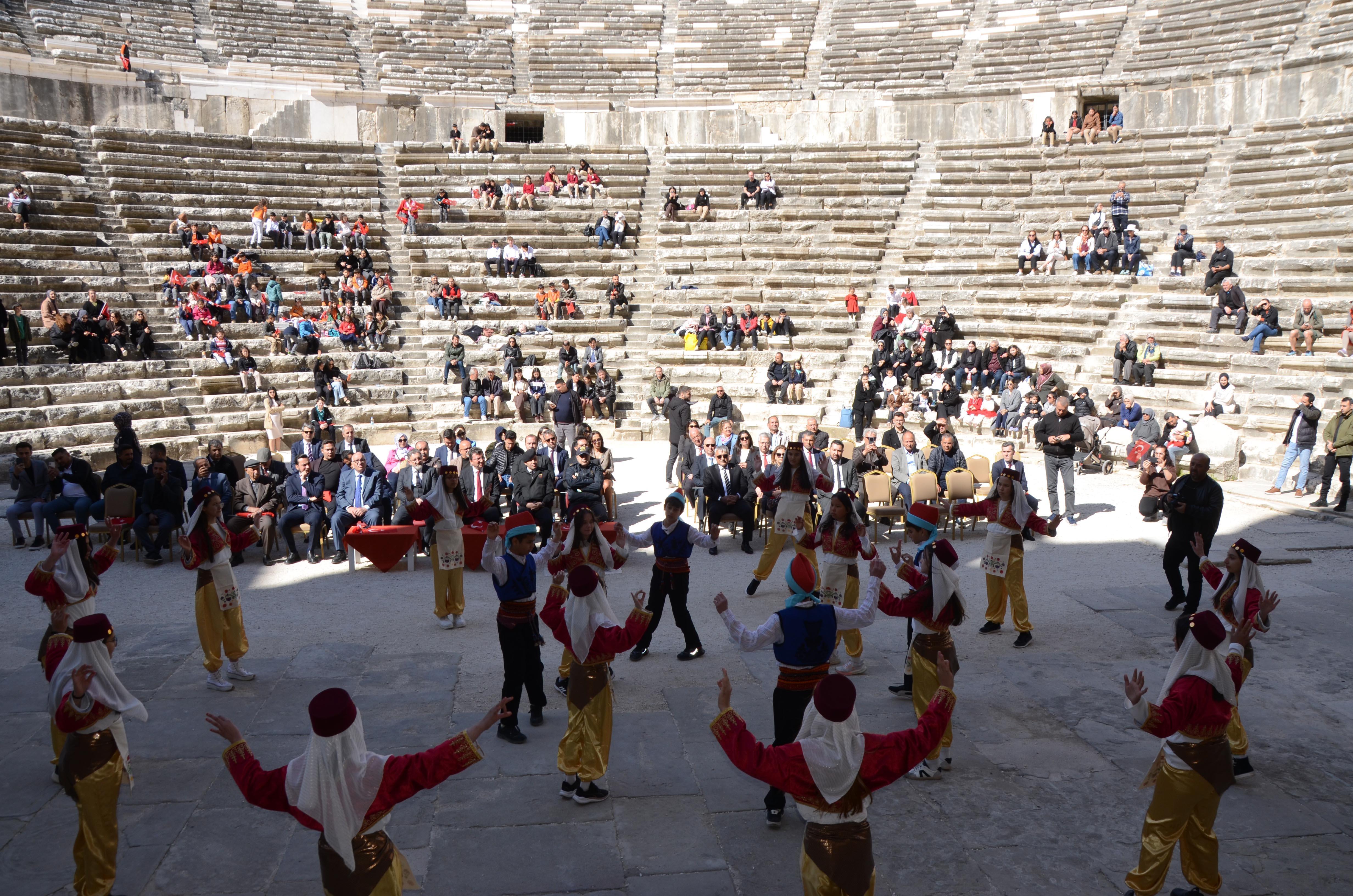 Atatürk’ün Serik’e gelişi kutlandı