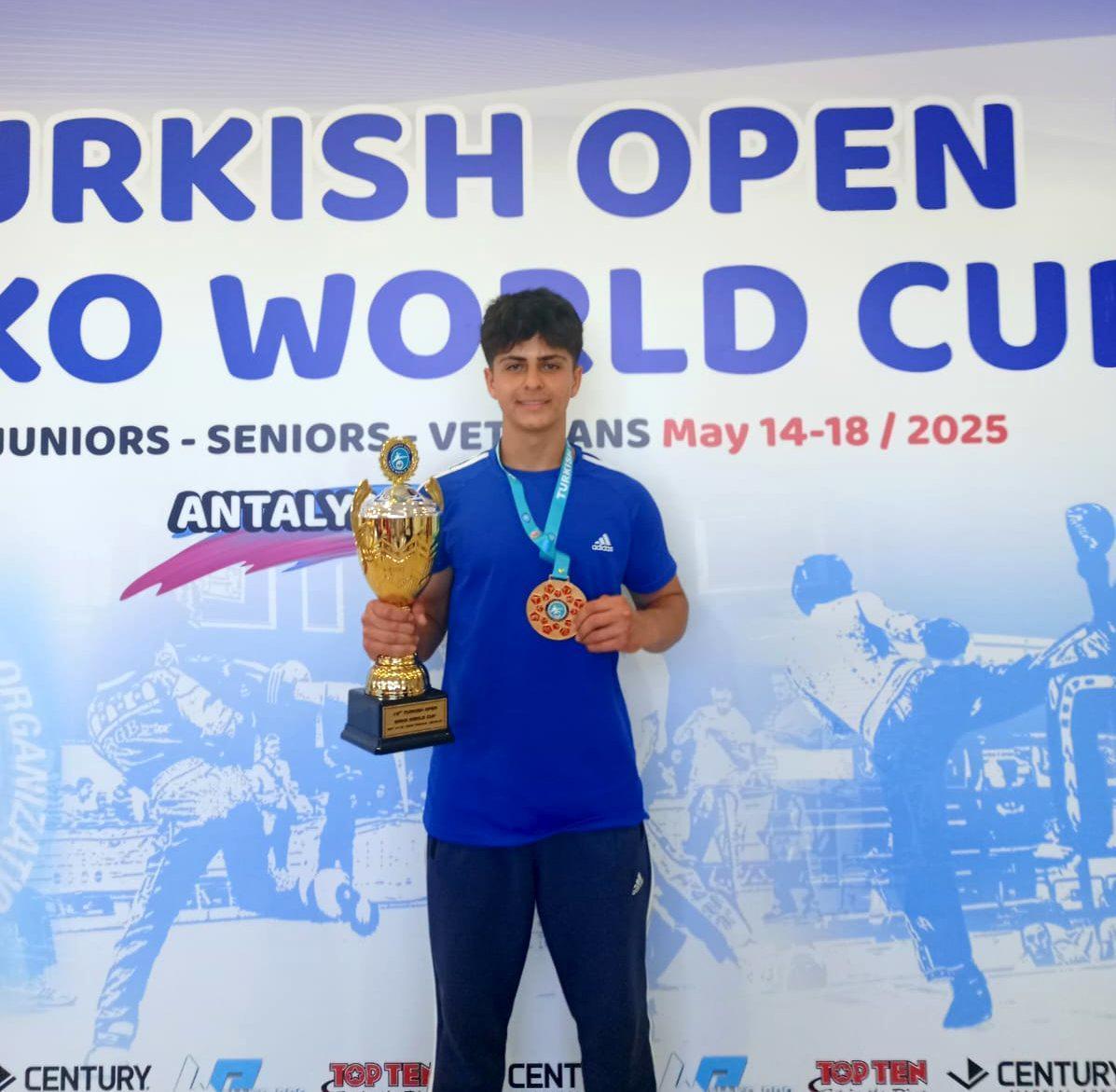 Burdurlu sporcudan Dünya Kupası’nda madalya mücadelesi