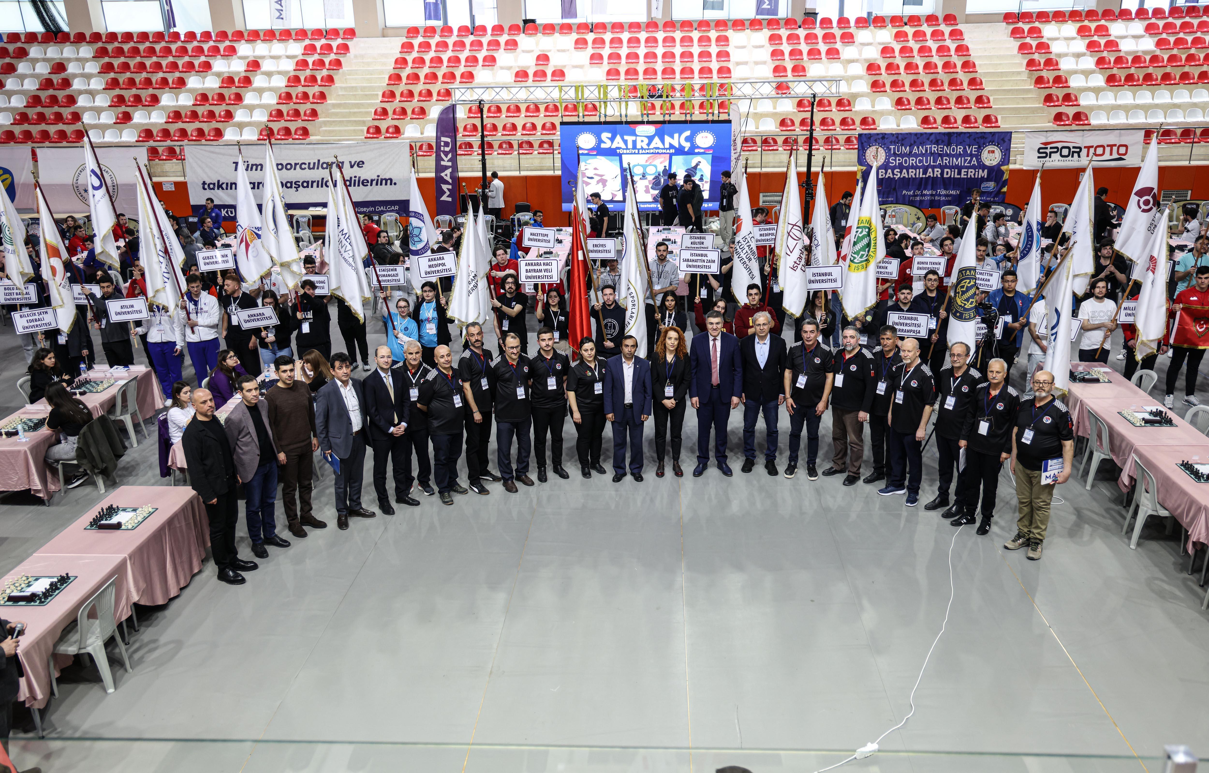 Üniversiteler Arası Satranç Türkiye Şampiyonası başladı