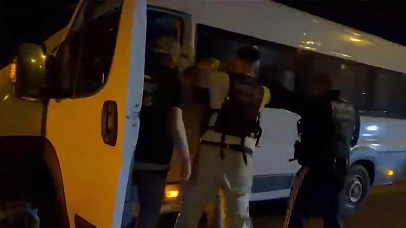 İzmir’de 1,3 ton uyuşturucu madde ele geçirildi