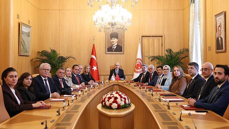 Kurtulmuş, KKTC-Türkiye Parlamentolar Arası Dostluk Grubu Başkanı Canaltay’ı kabul etti