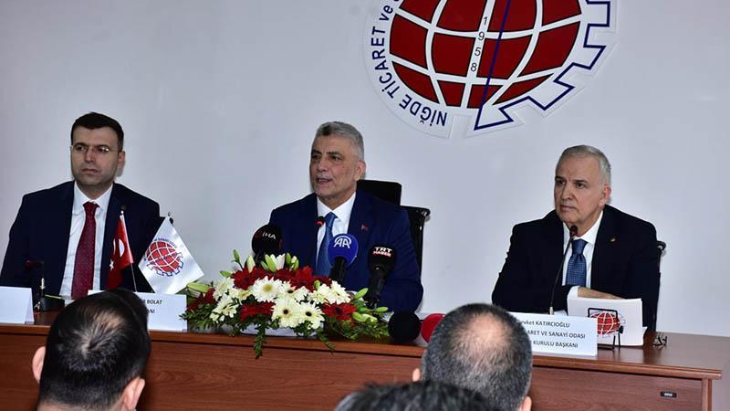Bakan Bolat: İhracatımız geçen yıl sonunda 400 milyar dolara yaklaştı