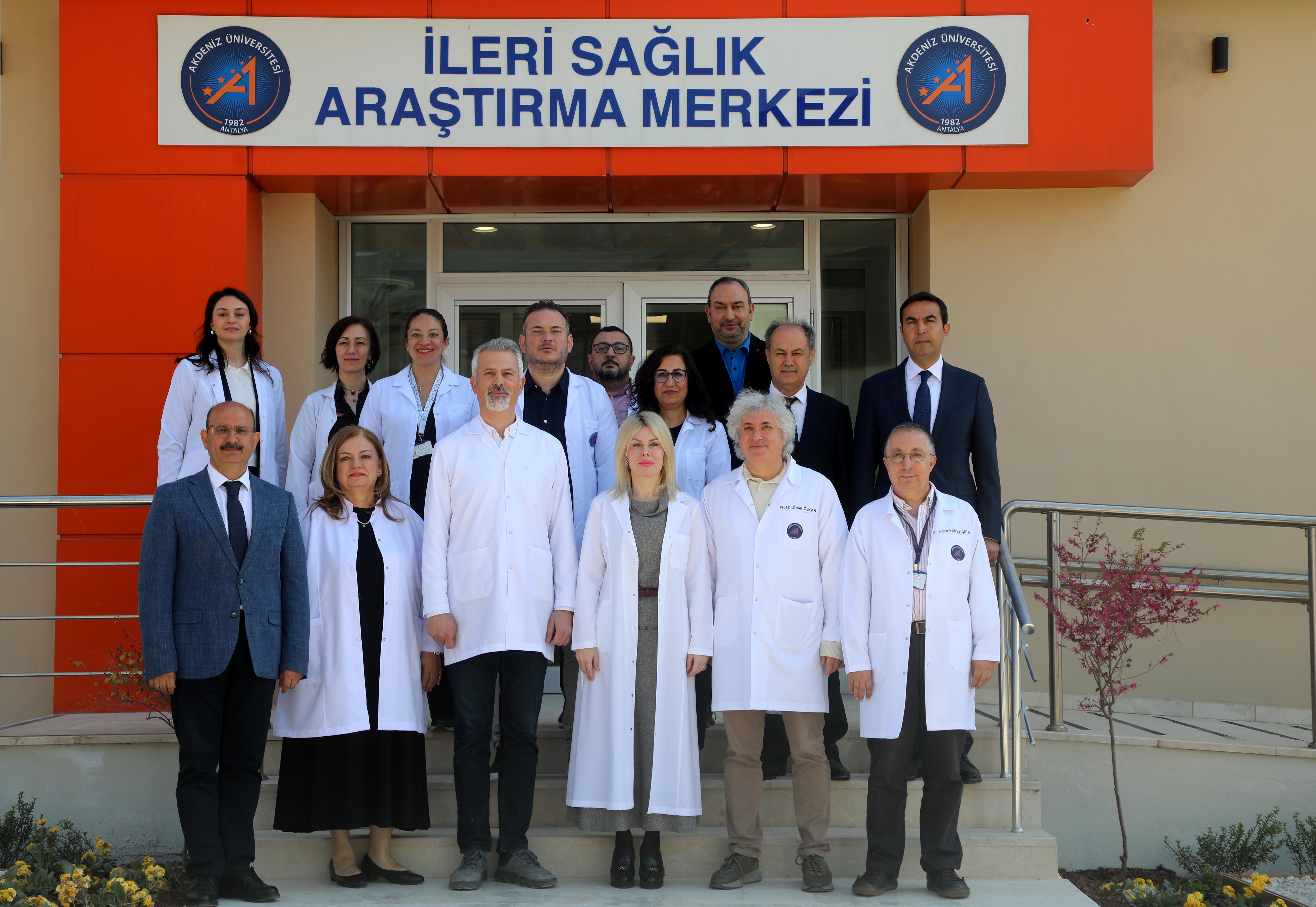 Akdeniz Üniversitesi’nde kanser tedavisinde kullanılan hücre üretimi için ‘İleri Sağlık Araştırma Merkezi’ kuruldu