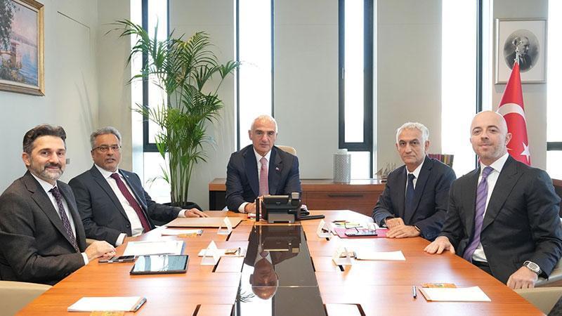 Bakan Ersoy’dan turizmin güçlendirilmesi için iki kritik görüşme