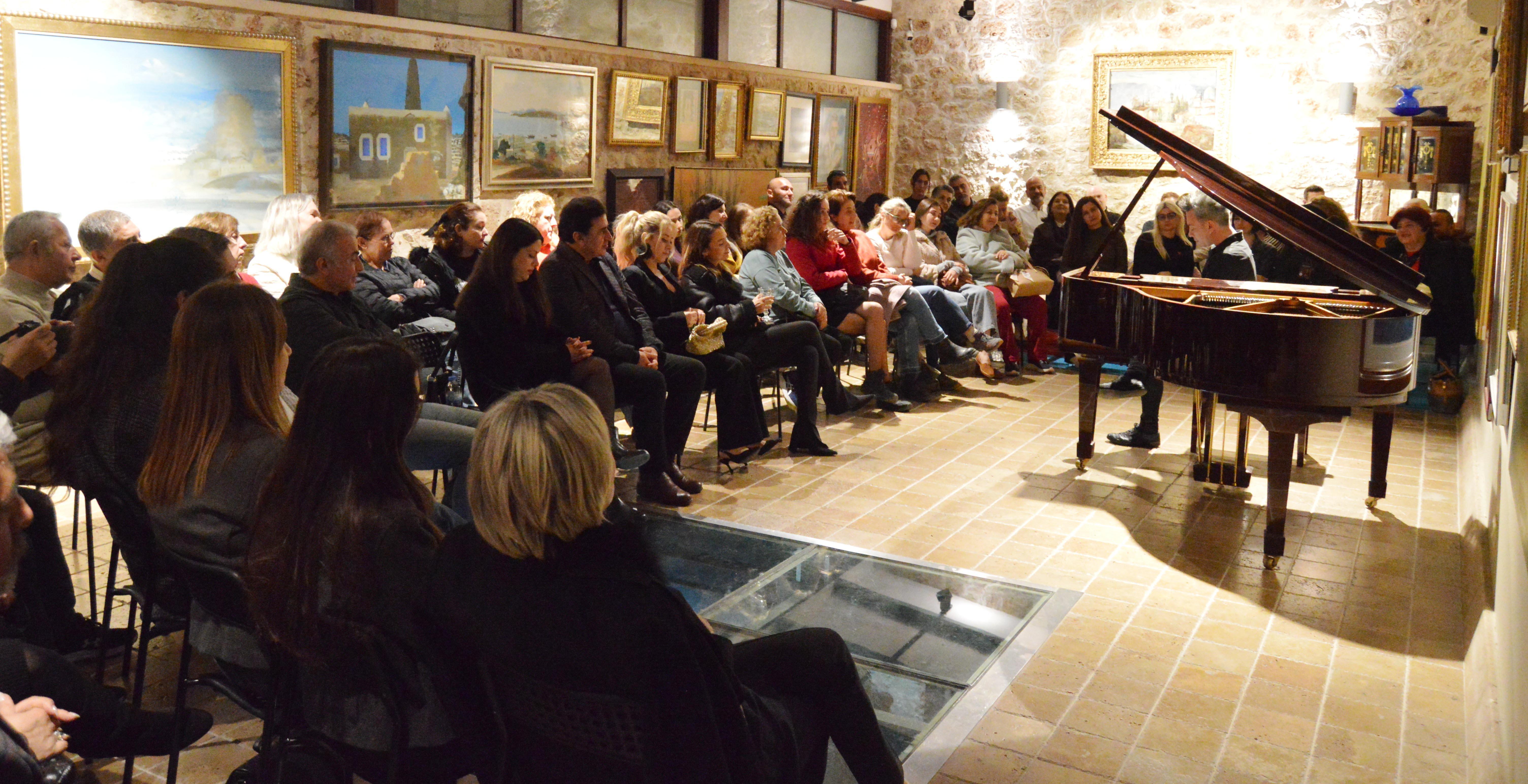 Antalya’da kadın bestecilerin eserleri yankılandı Antalya’da kadın bestecilerin eserleri yankılandı
