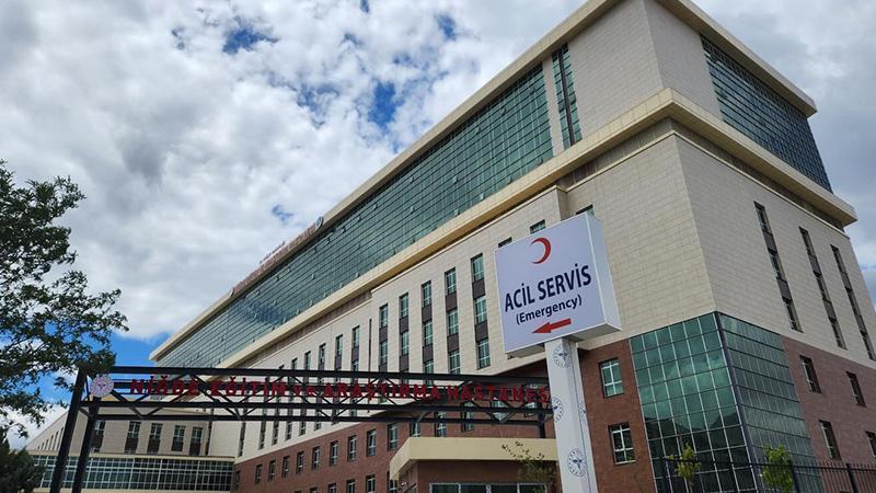 Otomobil şarampole yuvarlandı: 2 ölü, 2 ağır yaralı