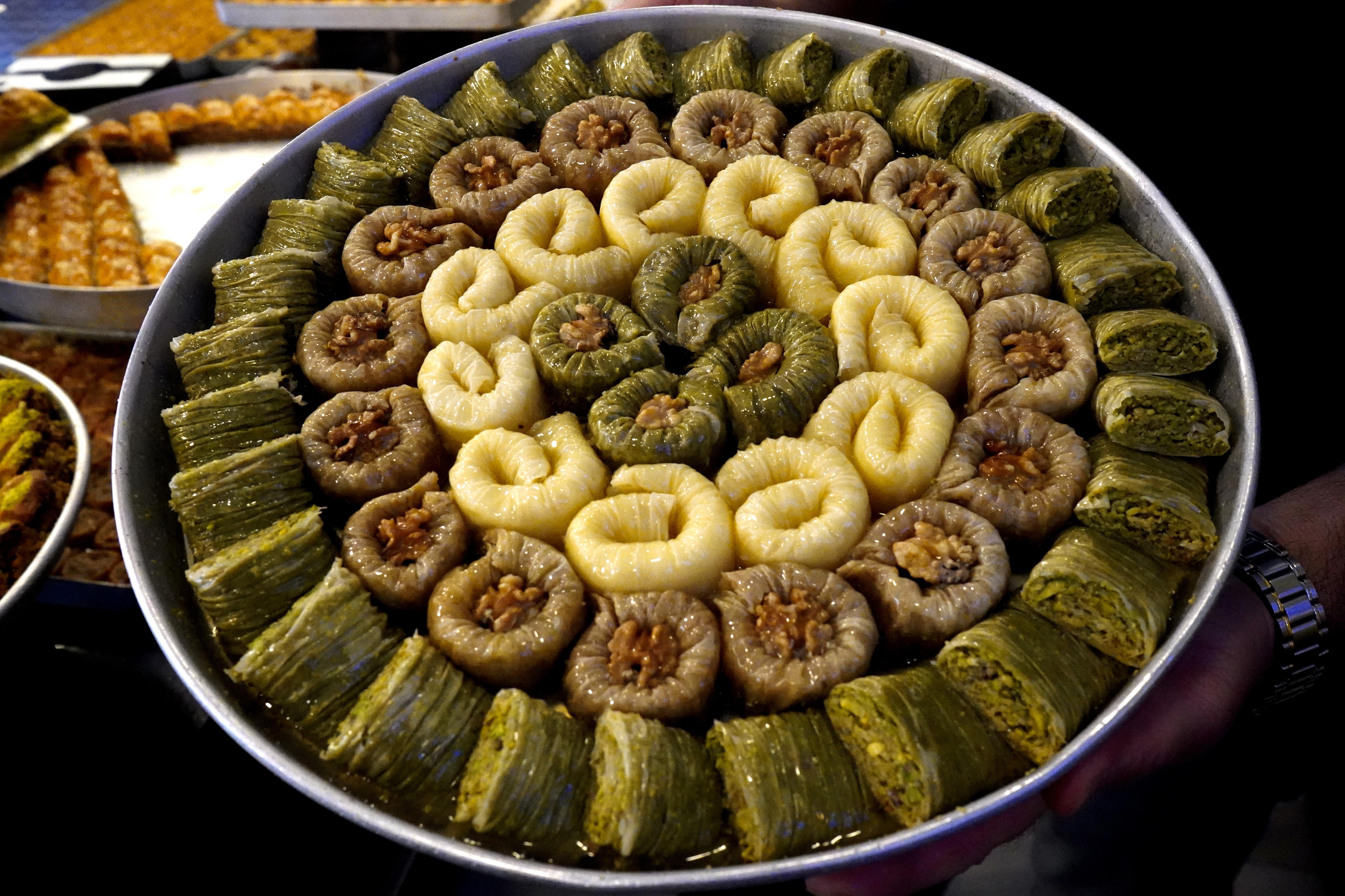 Baklavada çeşit zenginleşti, bayramda en çok hafif tatlılar tercih ediliyor