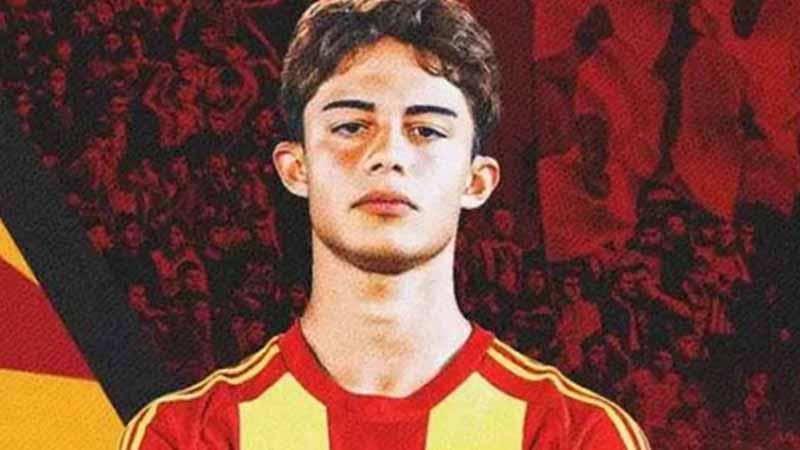 Zecorner Kayserispor’un genç oyuncusu Kayra’ya milli davet