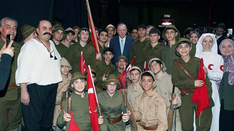 Cumhurbaşkanlığı Külliyesi’nde ‘Şüheda 1915’ tiyatro oyunu sahnelendi