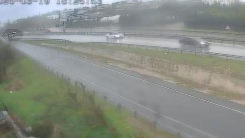 Büyükçekmece D-100 Karayolu’nda midibüs devrildi; 1 ölü 9 yaralı