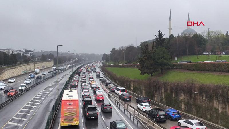 İstanbul’da bayramın 2’nci gününde trafik yoğunluğu