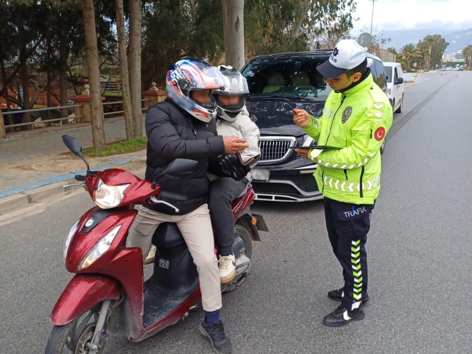 Antalya’da son 2 haftada 35 bin 472 araç ve sürücüsüne ceza
