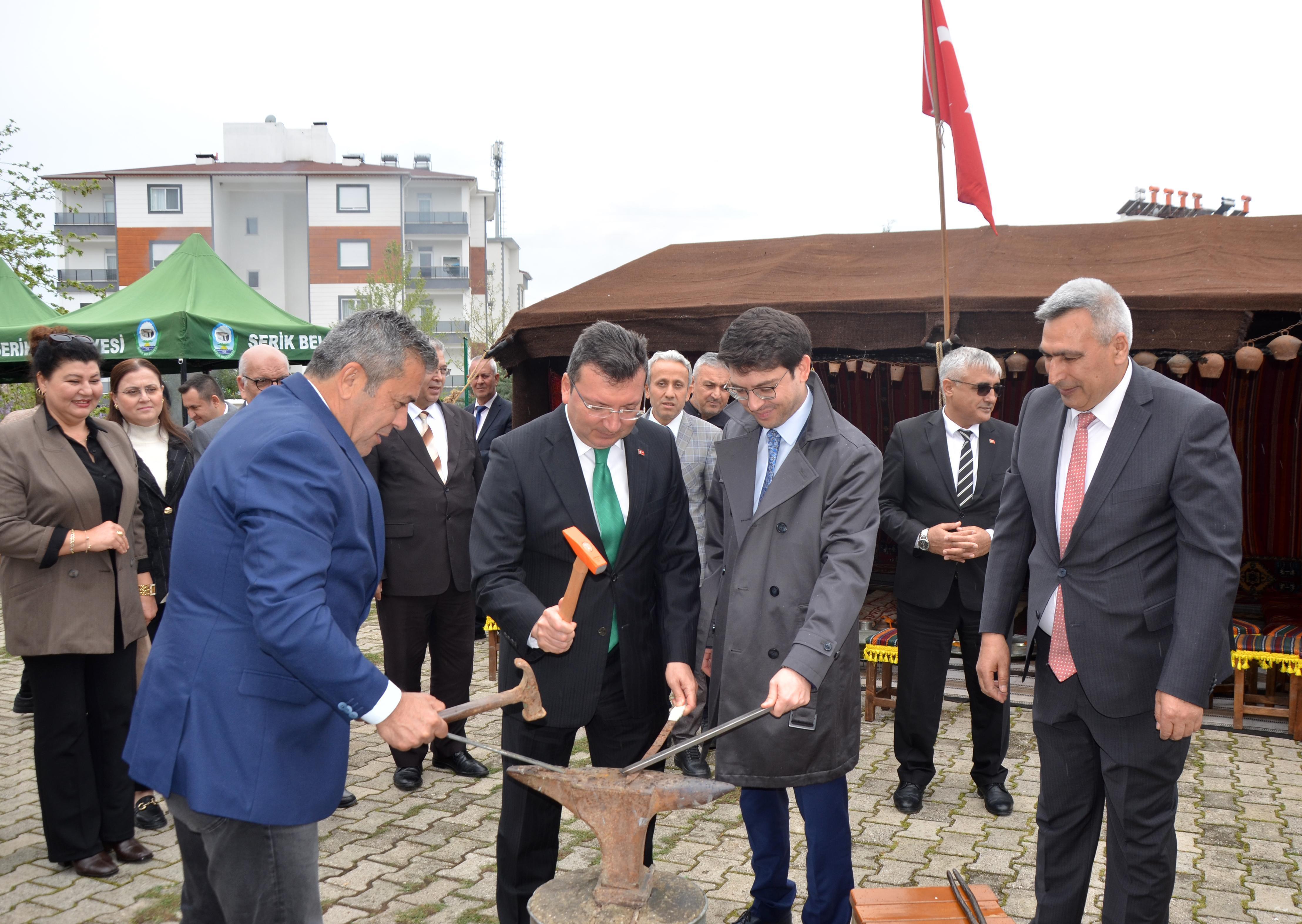 Serik’te nevruz kutlandı