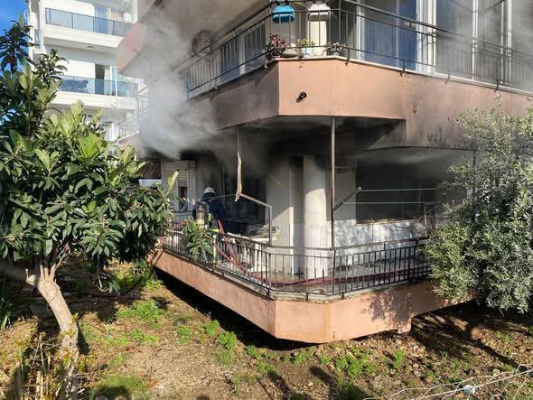 Ev yangını korkuttu