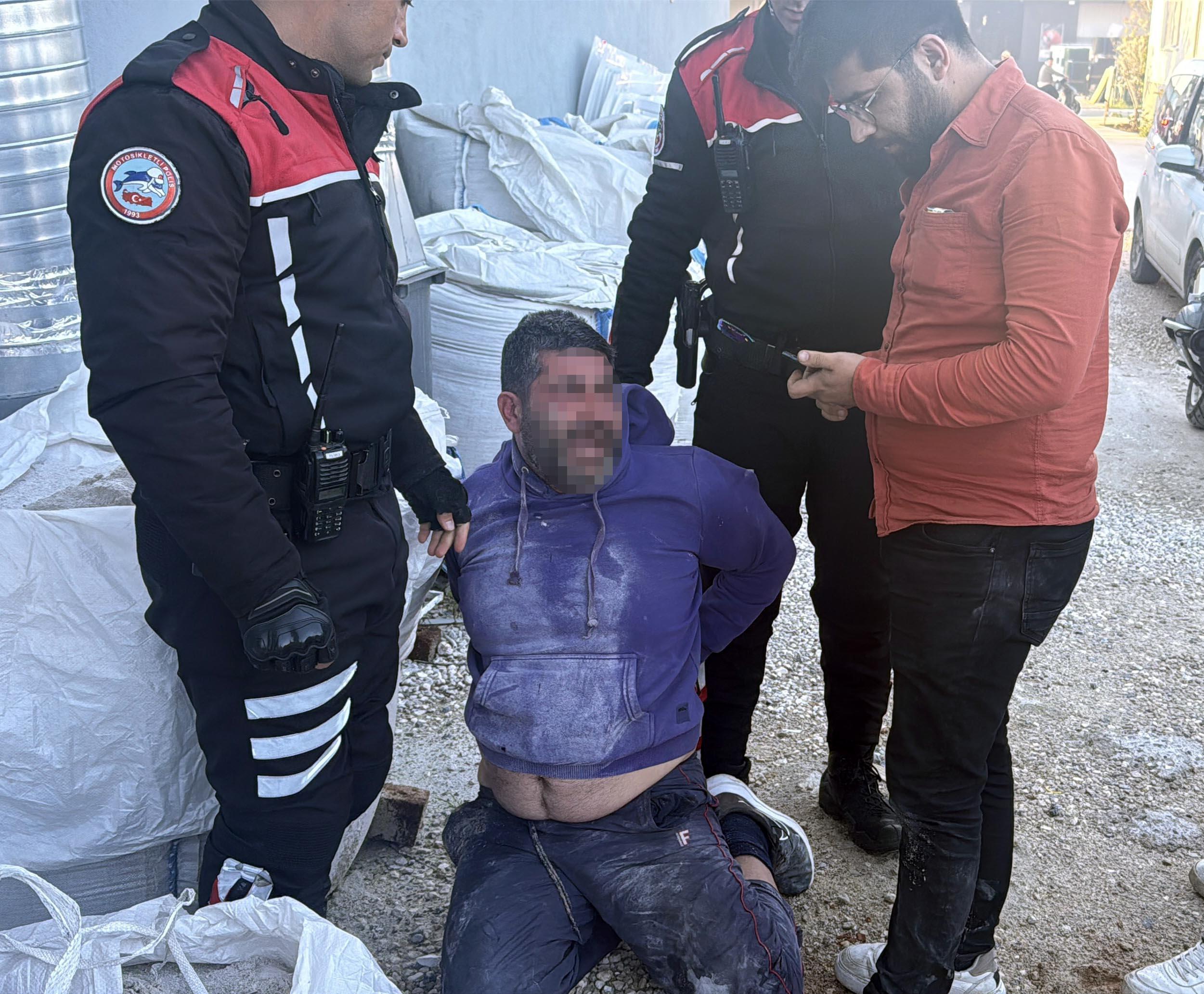 Maaşını alamadığı iddiasıyla iş yerini ateşe verdi