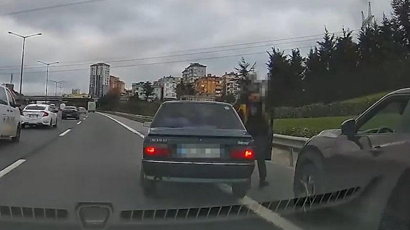 Ümraniye’de aracından inip sürücüye saldıran şüpheliye 360 bin lira ceza