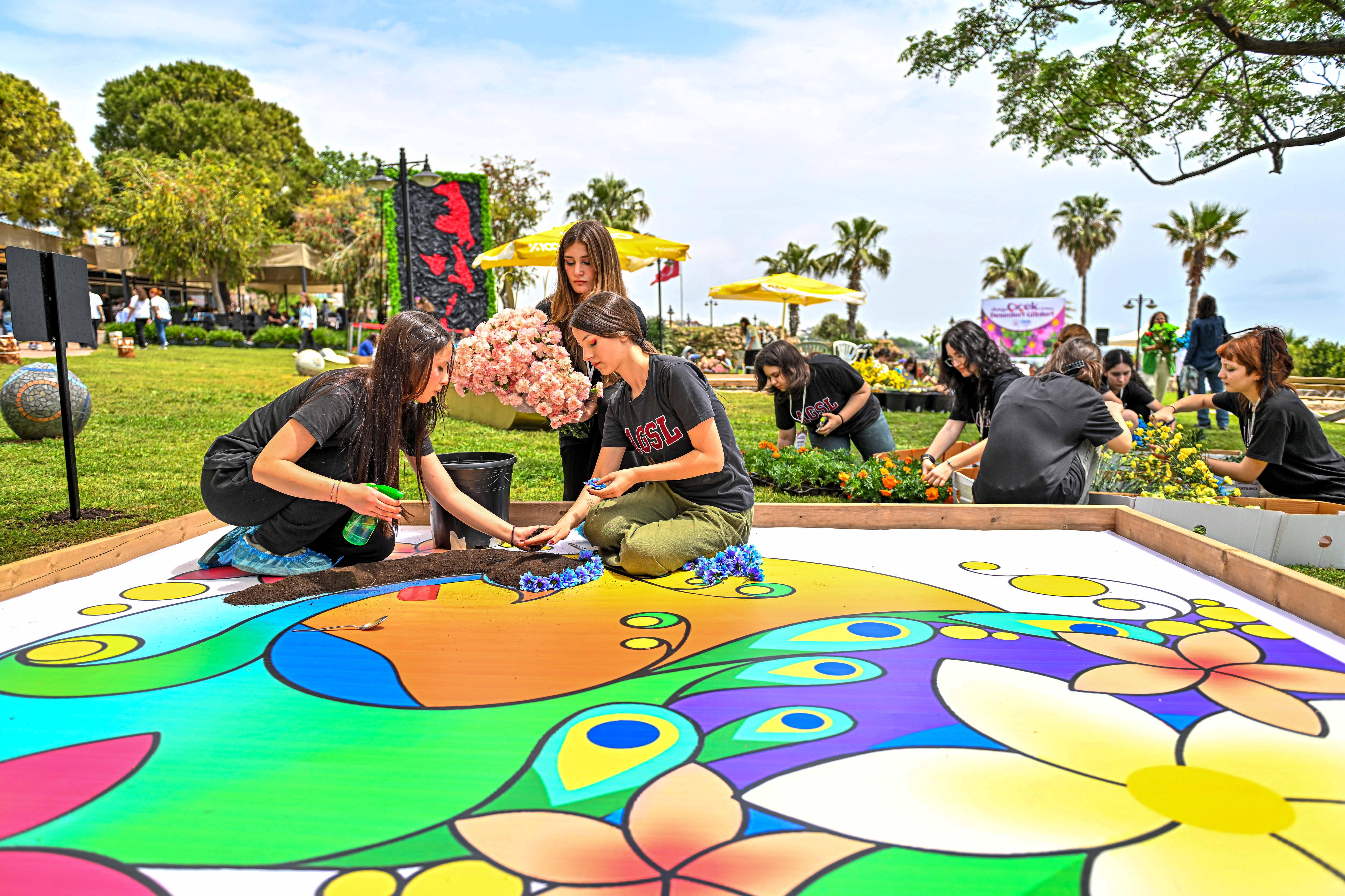 Çiçek Desenleri Günleri’ne son başvuru 31 Mart