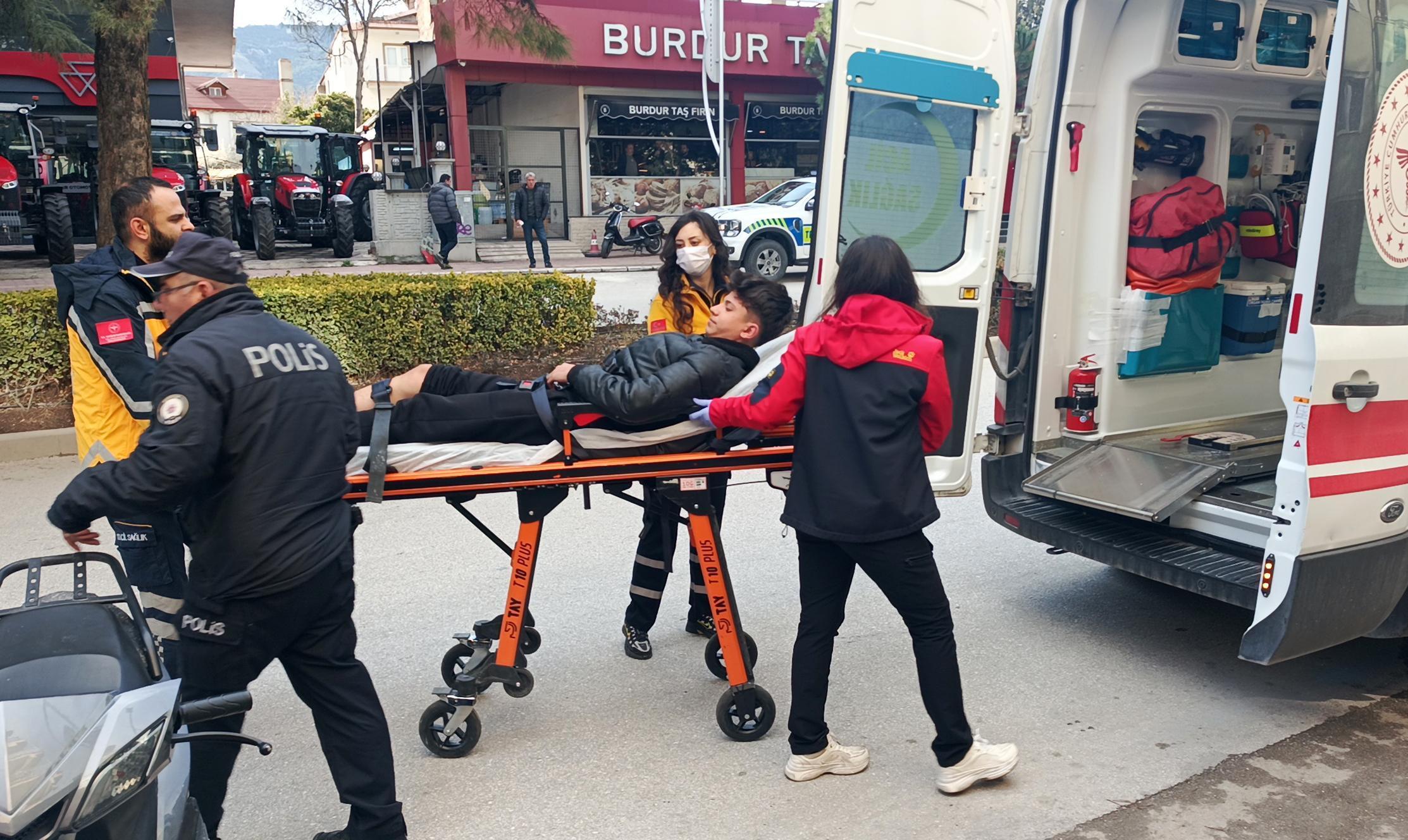 Devrilen motosikletin sürücüsü yaralandı