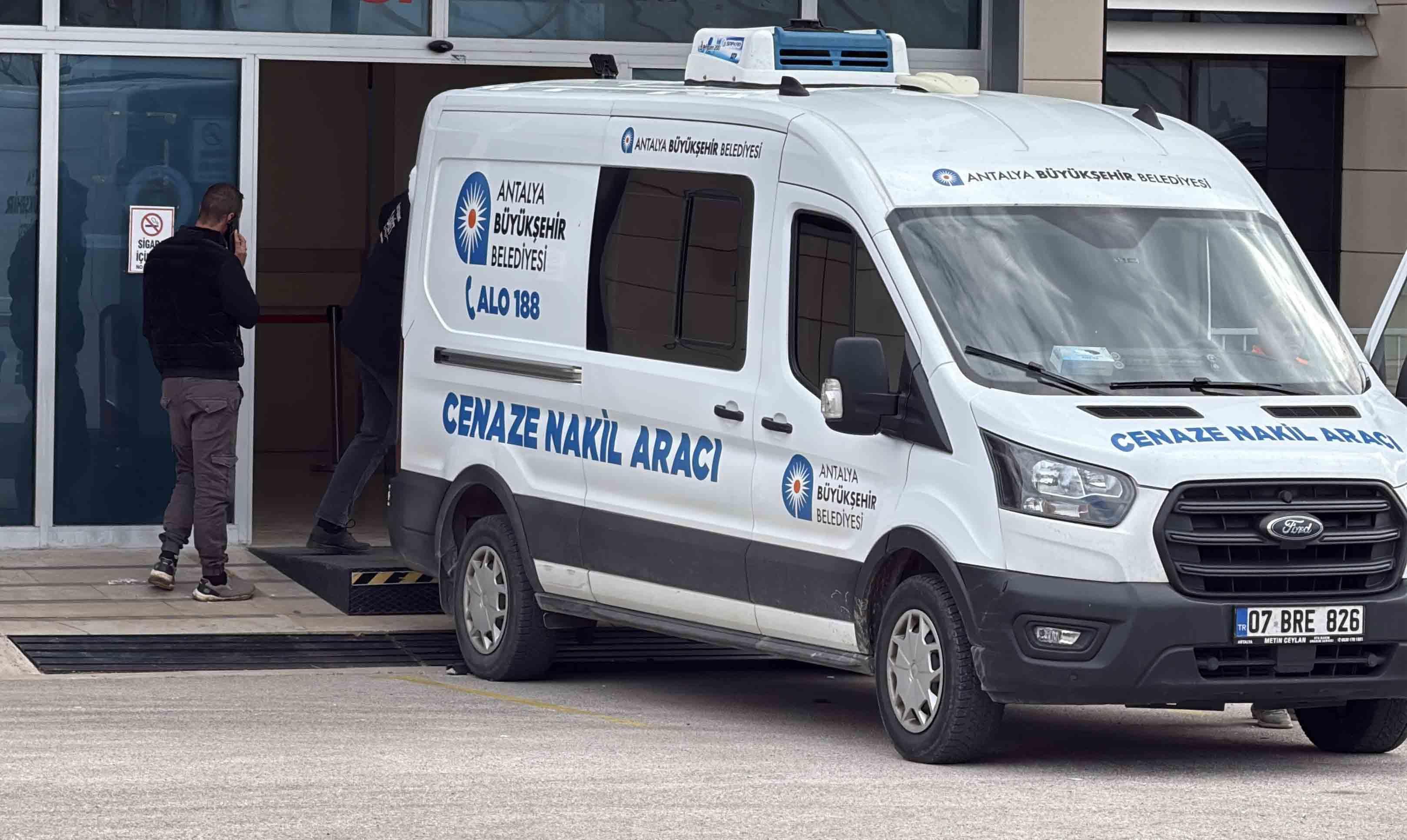 Sera işçisi kadının ölümünde eşinin de aralarında bulunduğu 9 kişiye gözaltı (2)