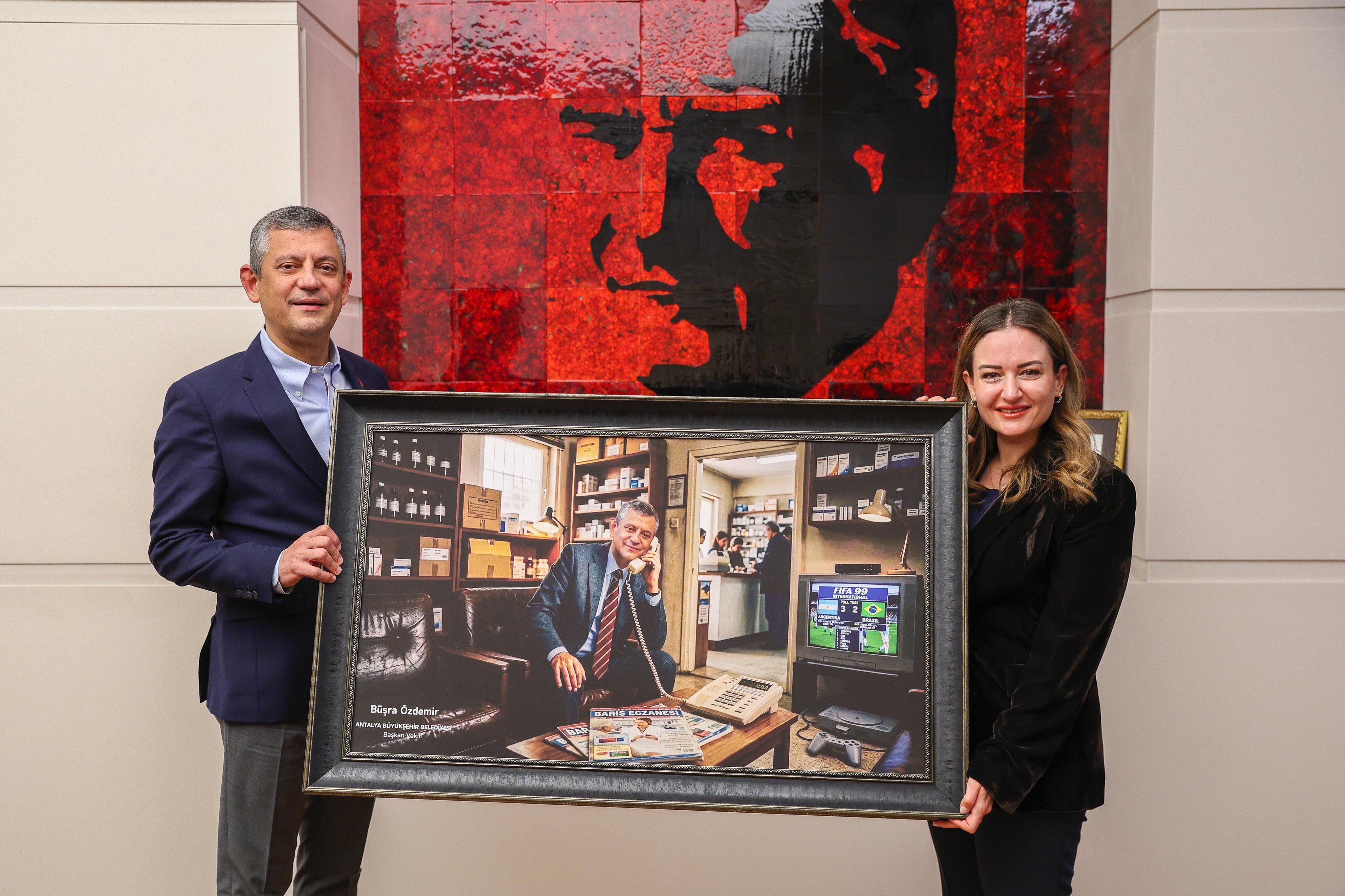 Özdemir’den CHP Genel Başkanı Özel’e ziyaret