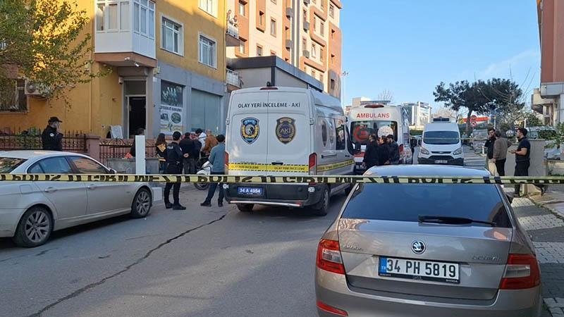 Maltepe’de alacak kavgası: Bıçakladığı kişi tarafından silahla vurularak öldürüldü
