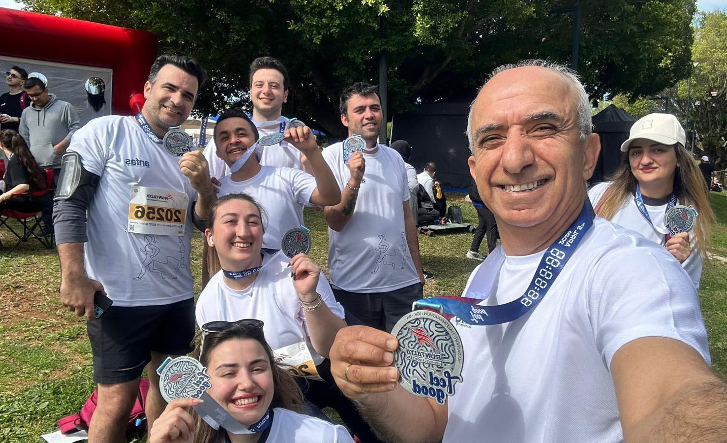 ANFAŞ çalışanları eğitime destek için koştu