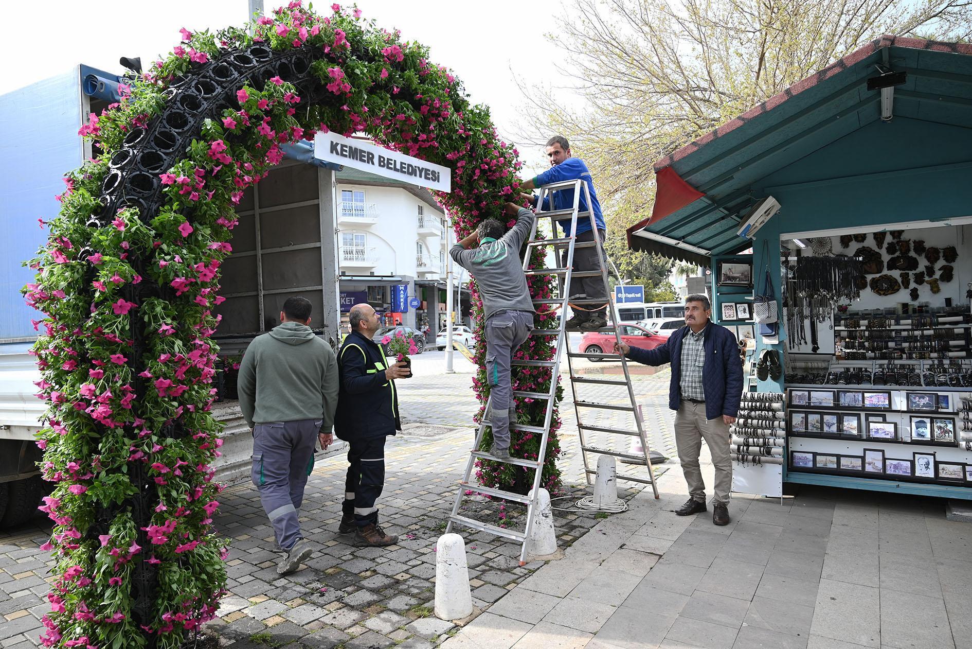 Kemer yaz sezonuna hazırlanıyor