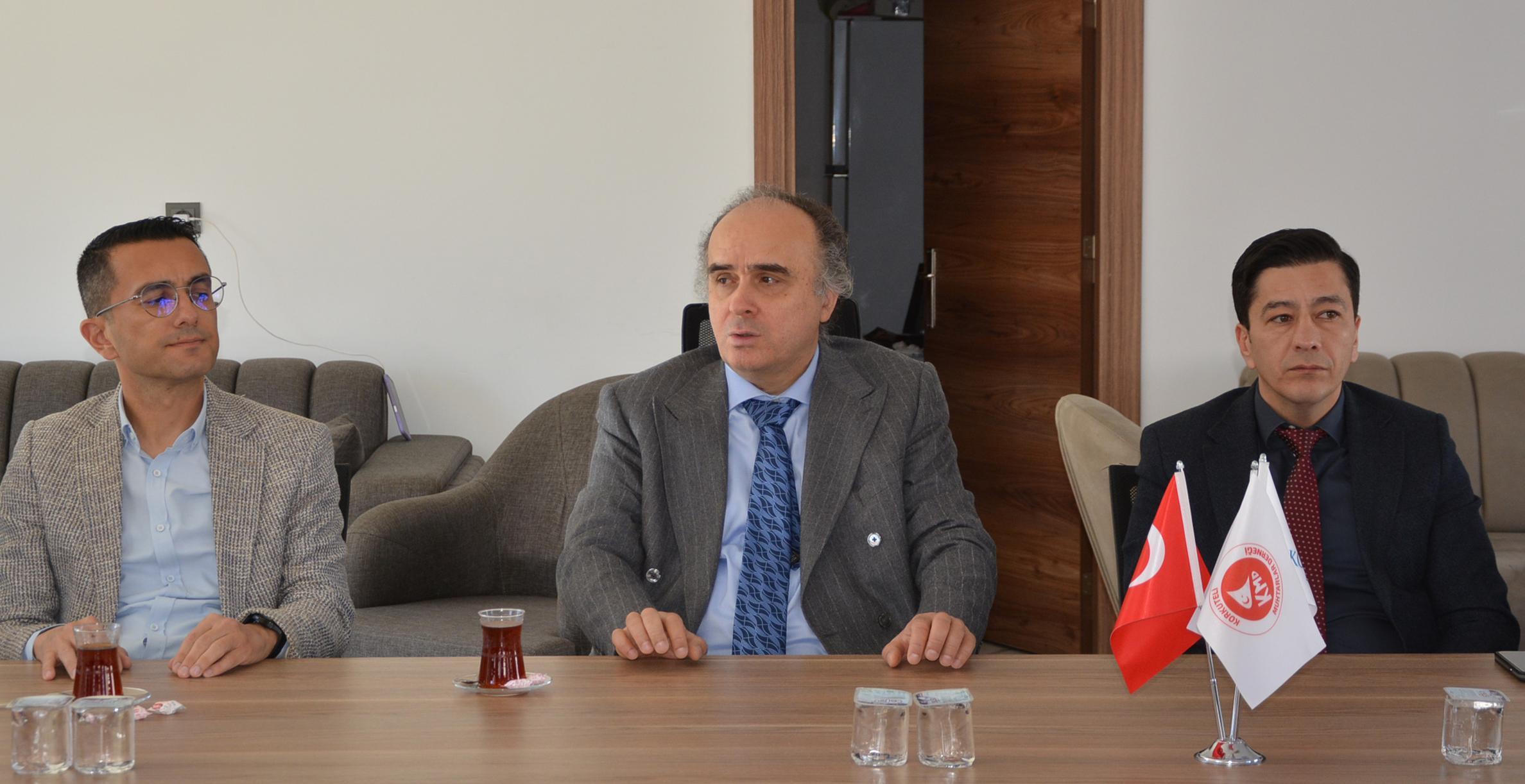 Kurum amirleri ve muhtarlarla toplantı