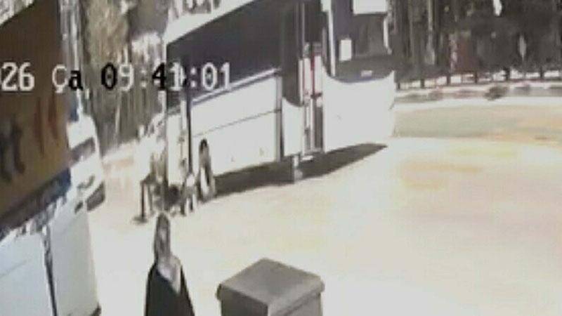 Kriko kaydı, tamir etmeye çalıştığı minibüsün altında kalıp, yaralandı