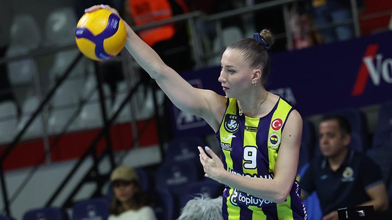 Meliha Diken, LOVB’de forma giyecek ilk Türk oldu