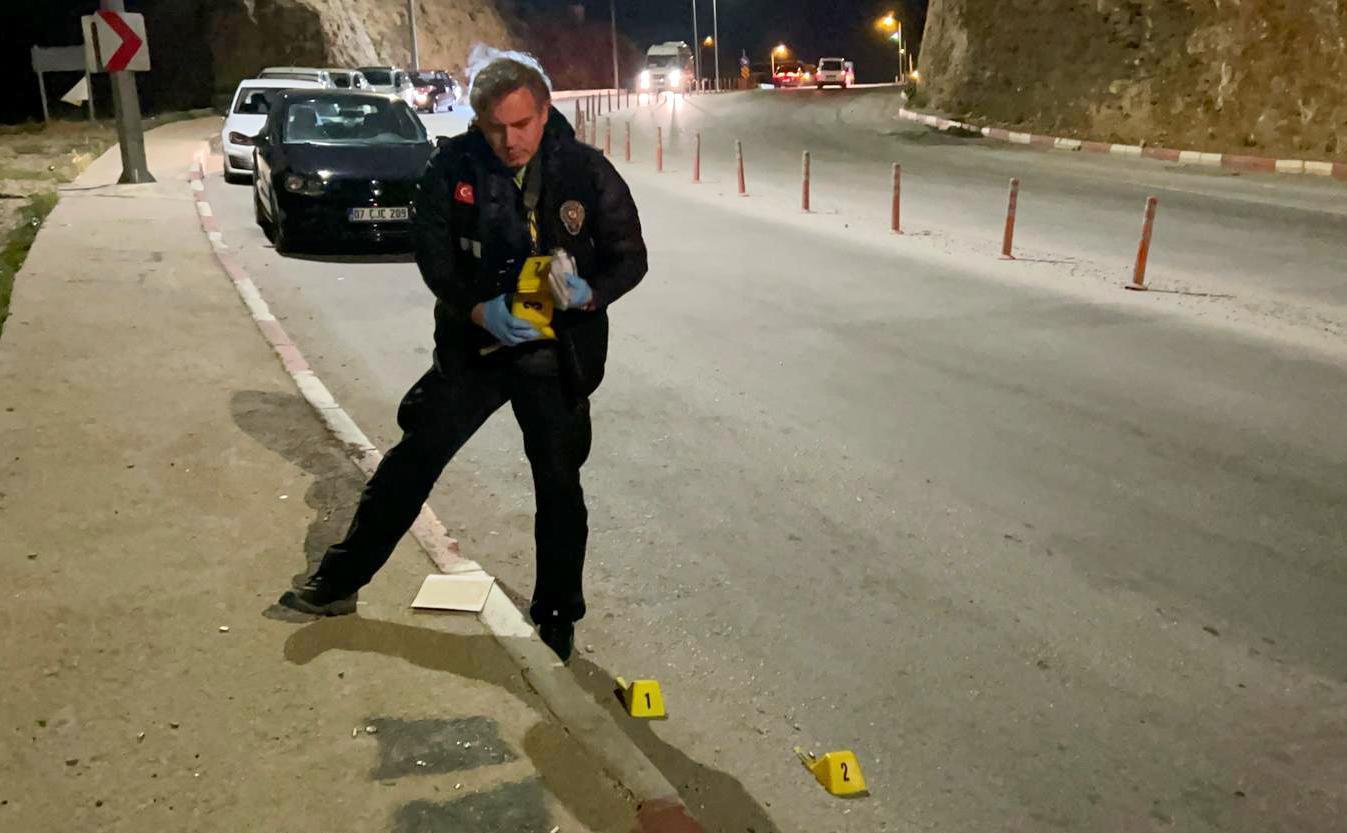 Antalya’da havaya ateş açan 2 kişi yakalandı