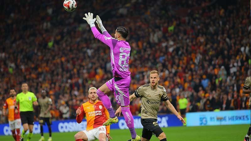 Galatasaray 1 puana razı geldi