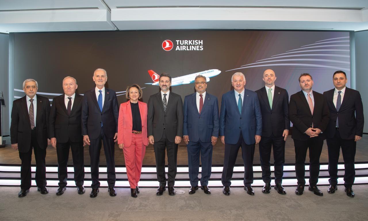 THY’de devir teslim töreni yapıldı